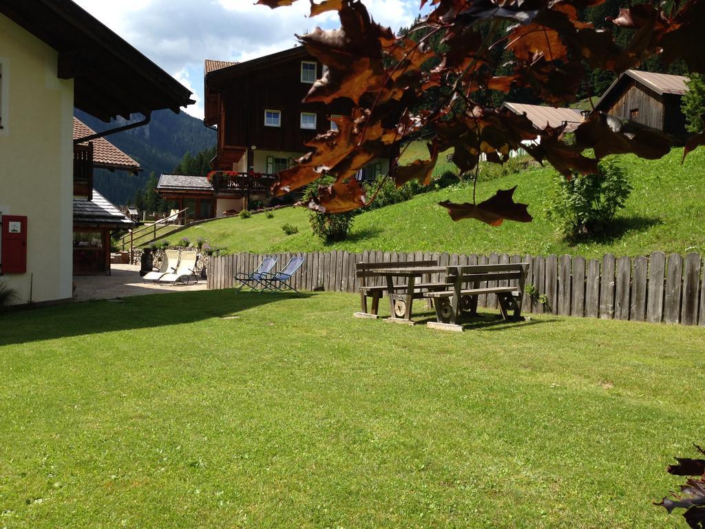 Chalet Orchidea Canazei Exterior foto